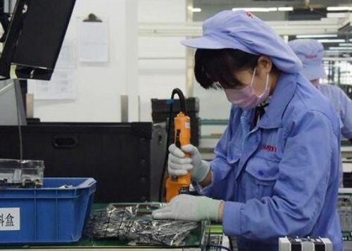 新一期LPR下行 精準滴灌助力降成本，金融戰疫穩固實體經濟